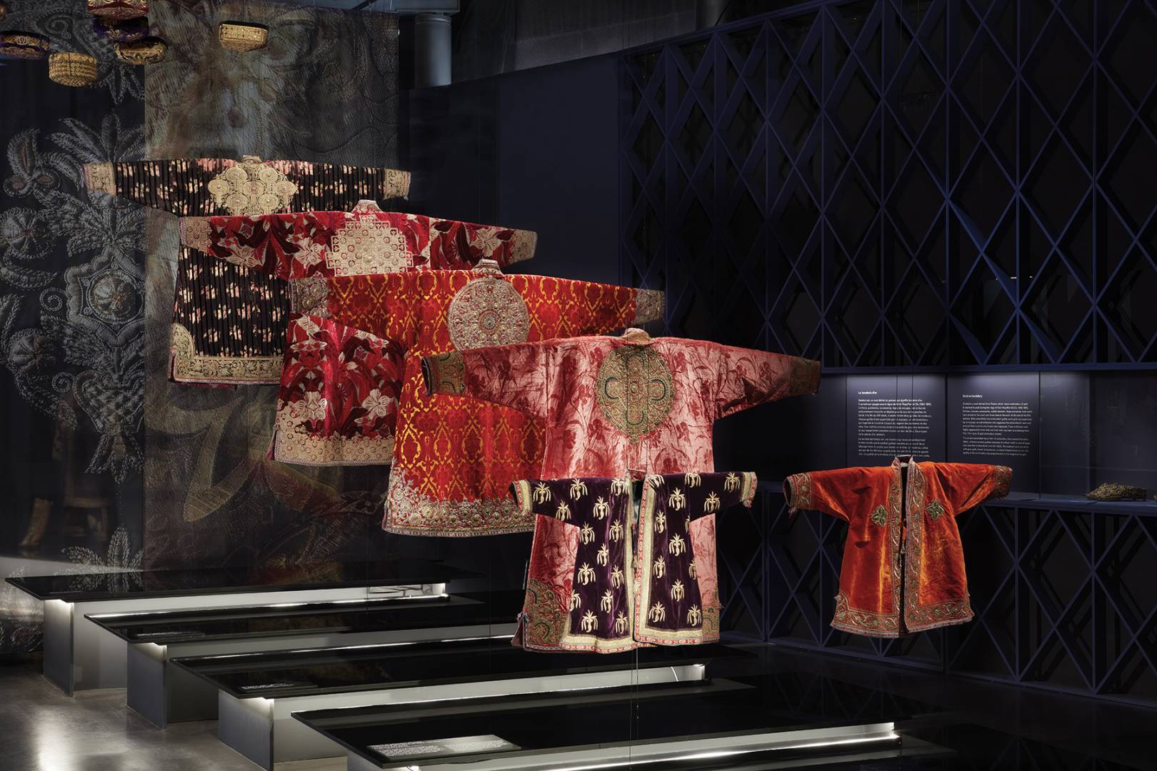  On the Roads to Samarkand. Wonders of Silk and Gold | photo 5