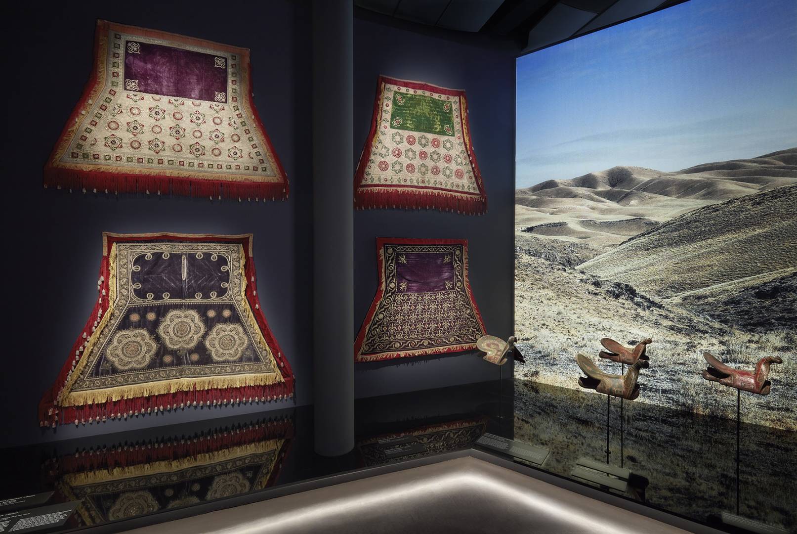  On the Roads to Samarkand. Wonders of Silk and Gold | photo 8