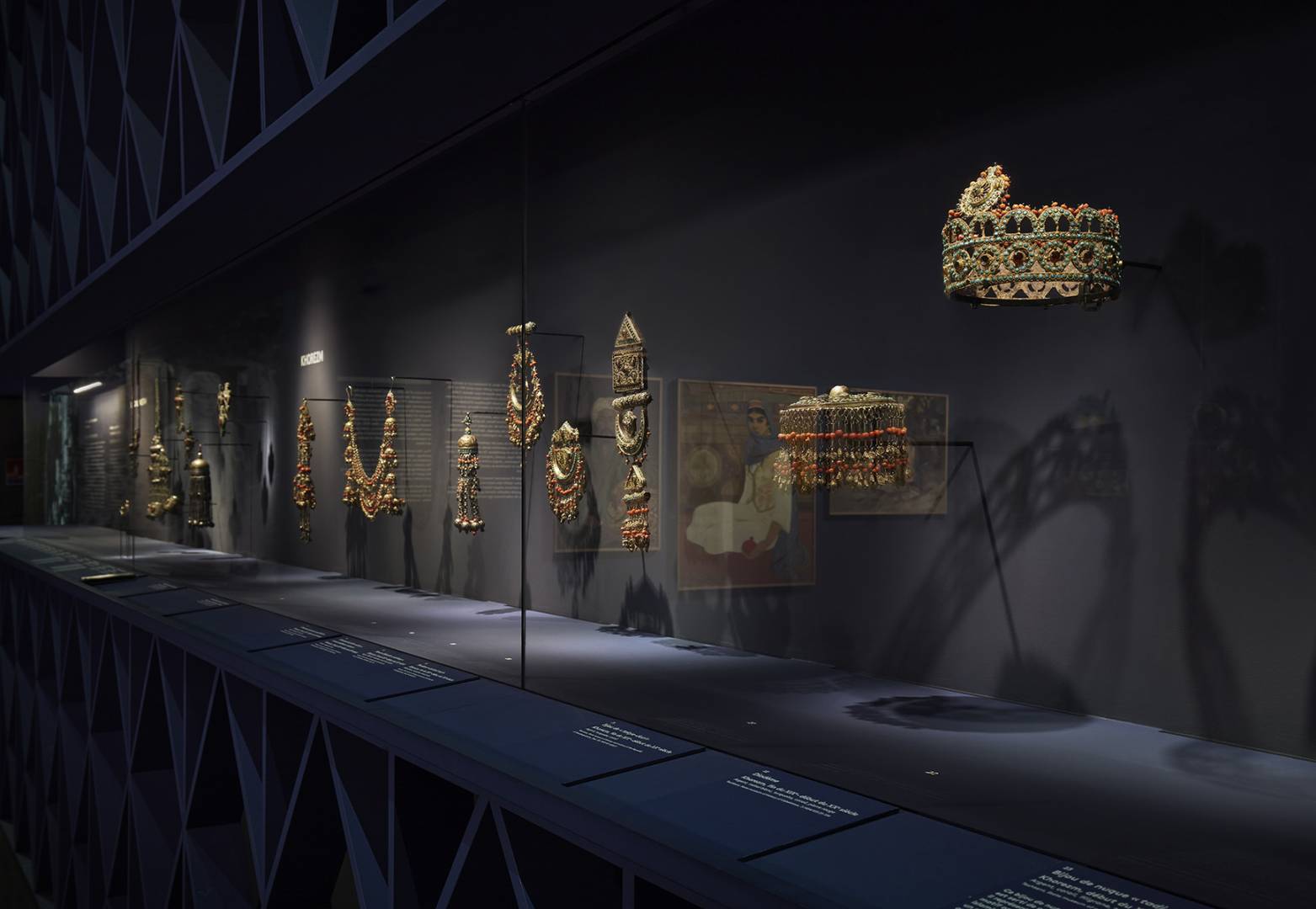  On the Roads to Samarkand. Wonders of Silk and Gold | photo 28